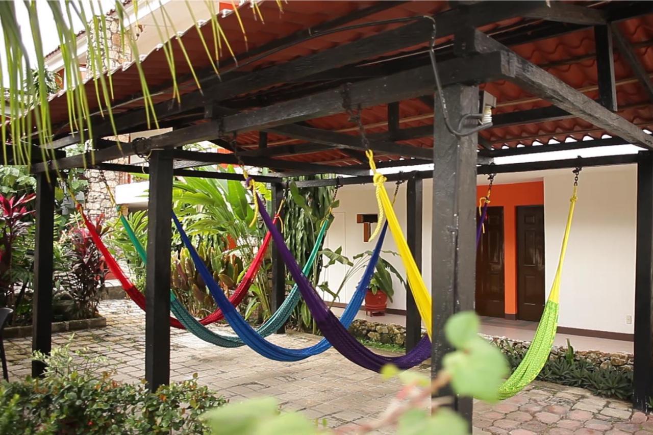 Hotel Plaza Palenque Esterno foto